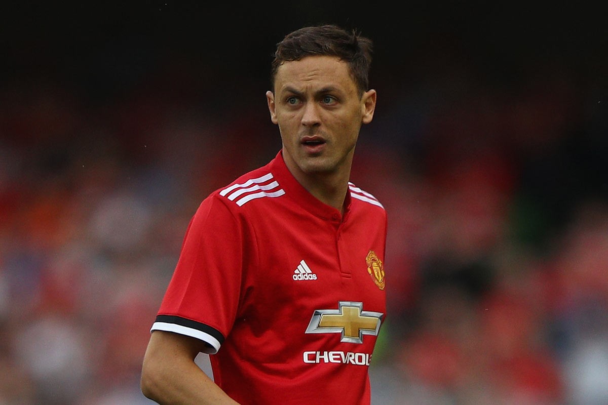 租借费约为 租借费约为